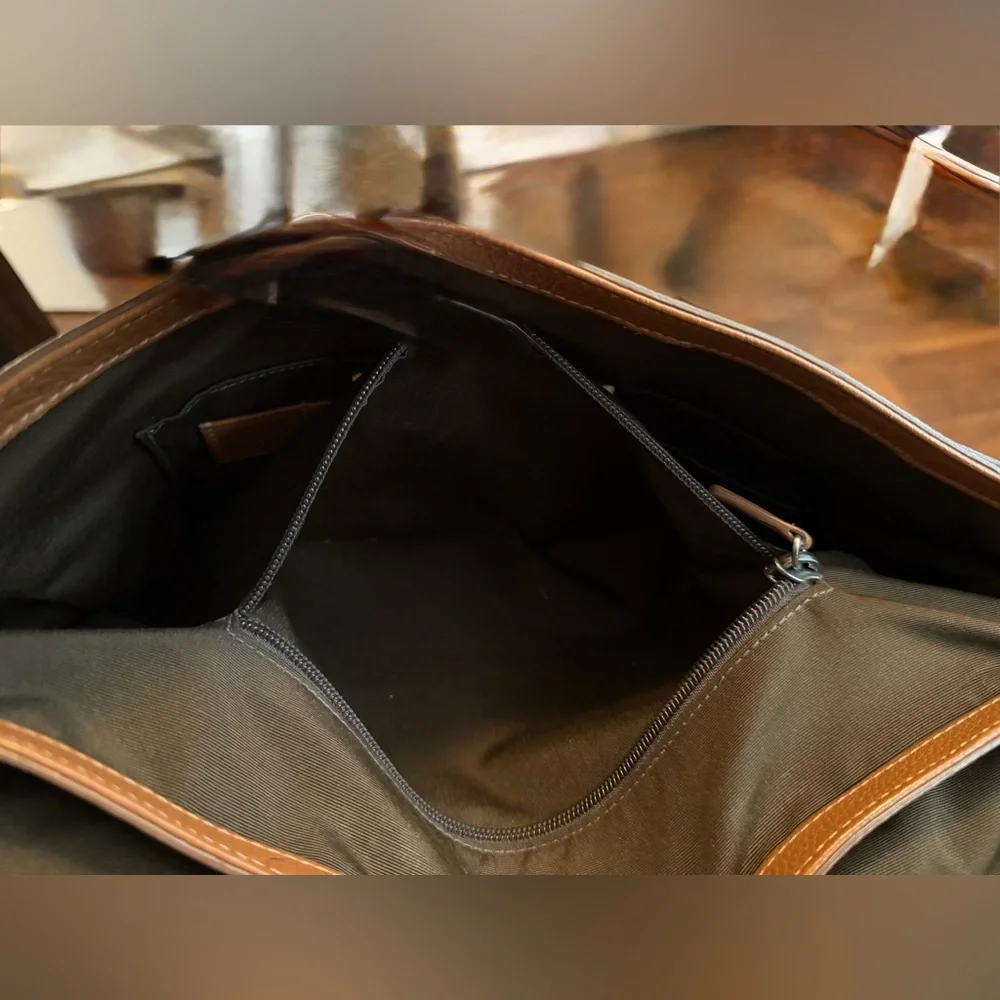 Condition COACH M1069 F70367 All Leather 2way Handbag Shoulder Bag Business